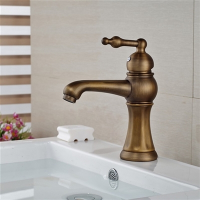 Fort-de-France Single Handle Bathroom Sink Faucet